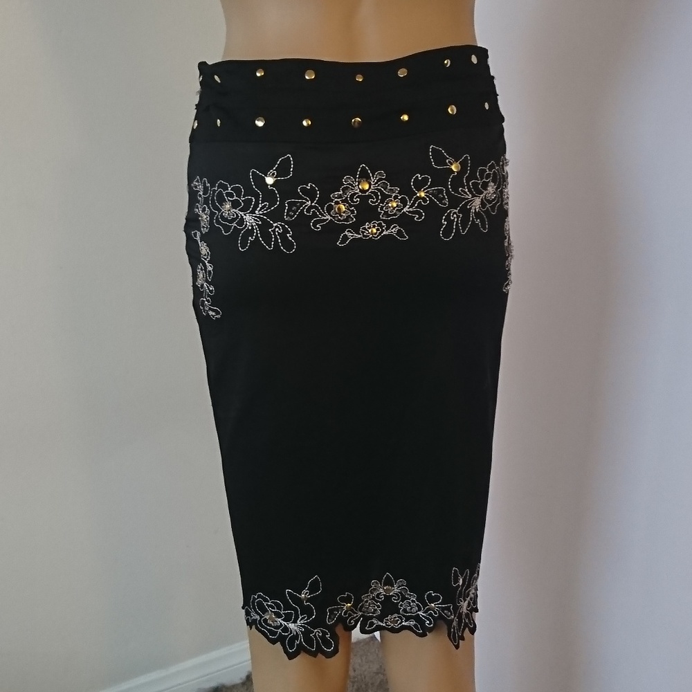 Marciano Embellished Embroidered Skirt Size XS